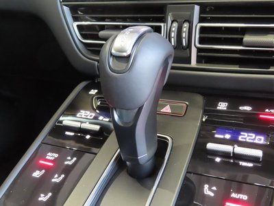 2025 Porsche MACAN — миниатюра 82
