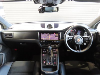 2025 Porsche MACAN — миниатюра 41