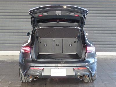 2025 Porsche MACAN — миниатюра 20