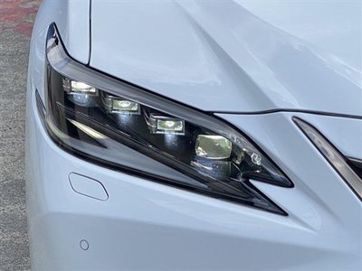 2024 Lexus ES — миниатюра 57