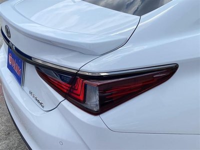 2024 Lexus ES — миниатюра 64