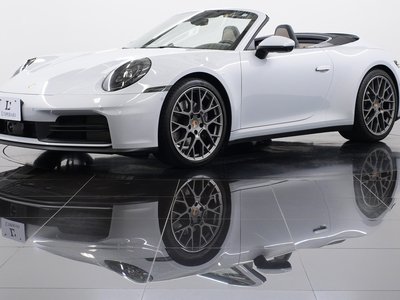 PORSCHE 911 - 4