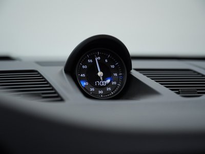 PORSCHE 911 - 9