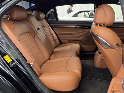 صورة مصغرة 17 لـ 2020 Genesis G90