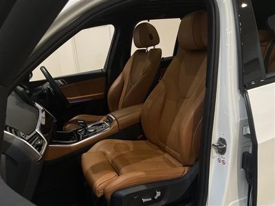 صورة 8 لـ 2019 BMW BMW