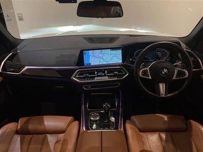 صورة 3 لـ 2019 BMW BMW