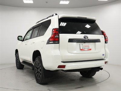 TOYOTA LAND CRUISER PRADO - 2