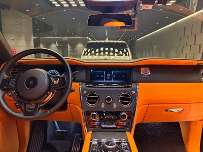 ROLLS-ROYCE CULLINAN - 6