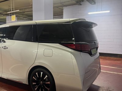 TOYOTA ALPHARD - 3