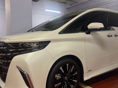TOYOTA ALPHARD - 2