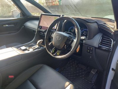 TOYOTA VELLFIRE - 6