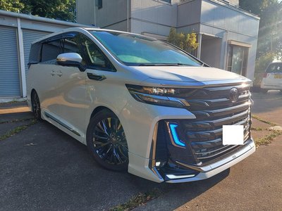 TOYOTA VELLFIRE - 2