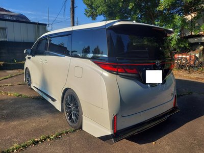 TOYOTA VELLFIRE - 4