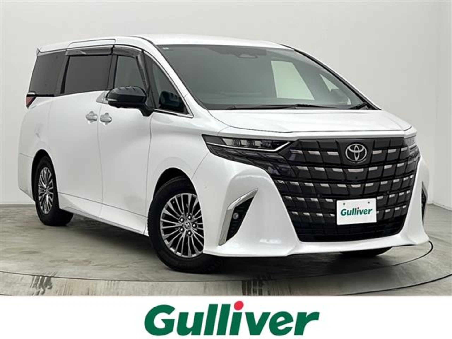 TOYOTA ALPHARD - View 1