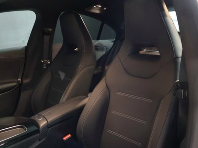 MERCEDES-BENZ CLA - 8