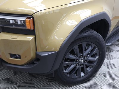 TOYOTA LAND CRUISER 250 - 5