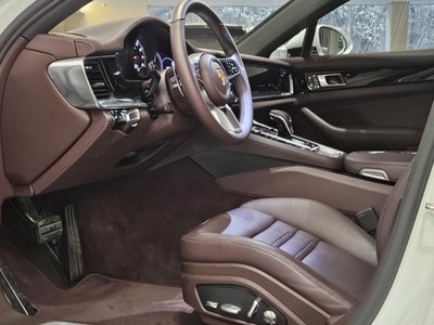 PORSCHE PANAMERA - 10