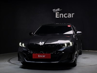 BMW 5 SERIES - 2