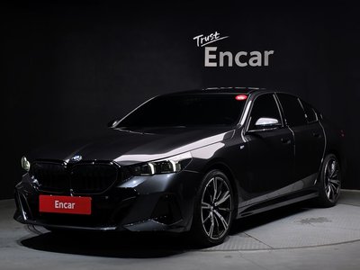 BMW 5 SERIES - 1