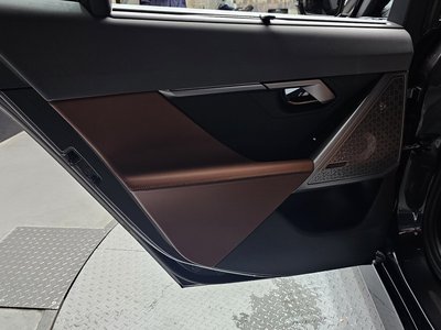2025 BMW 5 SERIES — миниатюра 15