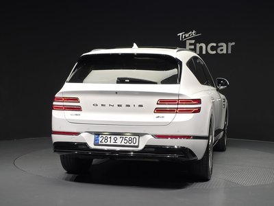 GENESIS GV80 - 4
