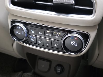 2021 Genesis GV80 thumbnail 19