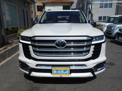 TOYOTA LAND CRUISER 300 - 2
