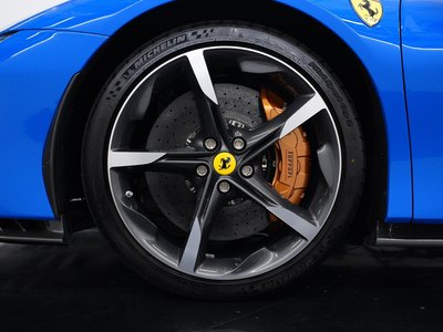 2023 Ferrari SF90 SPIDER — фото 5