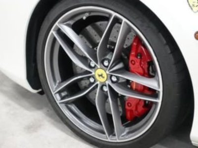 2017 FERRARI 488 SPIDER — миниатюра 17