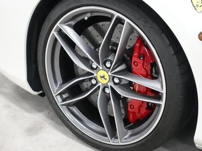 2017 FERRARI 488 SPIDER — миниатюра 16