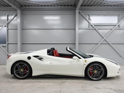 2017 FERRARI 488 SPIDER — миниатюра 19