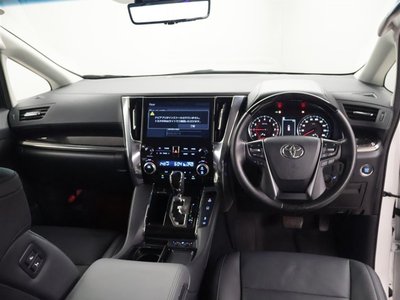 TOYOTA ALPHARD - 5