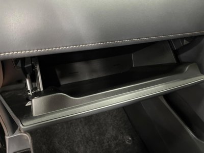 2024 Toyota ALPHARD — миниатюра 21