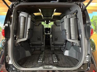 2024 Toyota ALPHARD — миниатюра 11