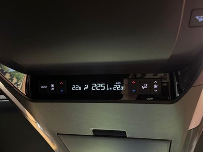 2024 Toyota ALPHARD — миниатюра 34