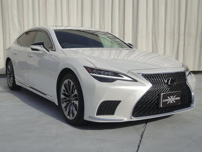 LEXUS LS - 3