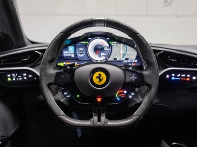 FERRARI 296 - 8