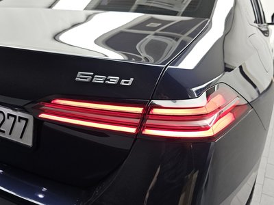 صورة 10 لـ 2024 BMW 5 SERIES