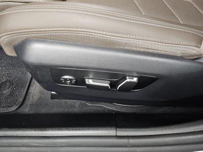 2024 BMW 5 SERIES thumbnail 31