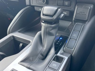 صورة 34 لـ 2025 Toyota LAND CRUISER 250