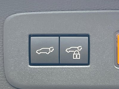 صورة 12 لـ 2025 Toyota LAND CRUISER 250