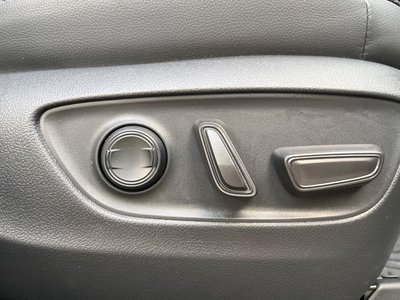 صورة 46 لـ 2025 Toyota LAND CRUISER 250