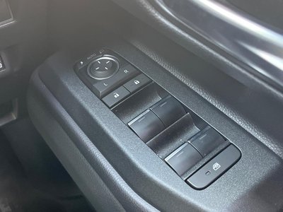 صورة 23 لـ 2025 Toyota LAND CRUISER 250