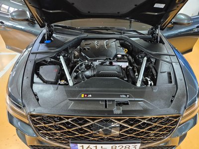 GENESIS G80 (RG3) - 9