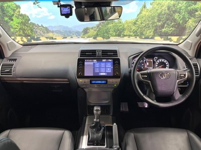 TOYOTA LAND CRUISER PRADO - 2