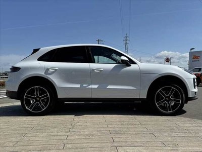 PORSCHE MACAN - 6