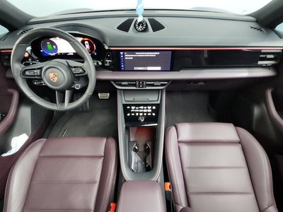 PORSCHE MACAN - 5