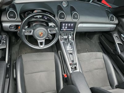 PORSCHE 718 BOXSTER - 5