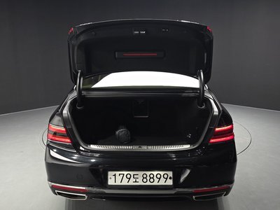 2020 Genesis G90 — миниатюра 26
