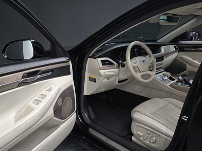2020 Genesis G90 — миниатюра 13